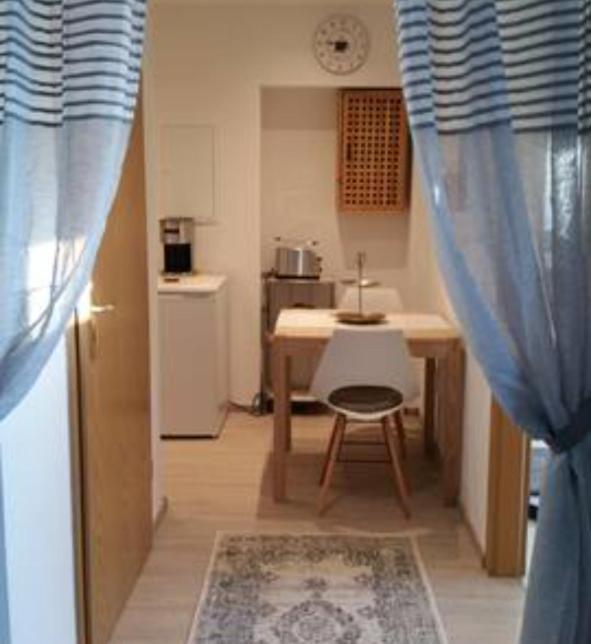 Schoene Ferienwohnung Lehrberg Экстерьер фото
